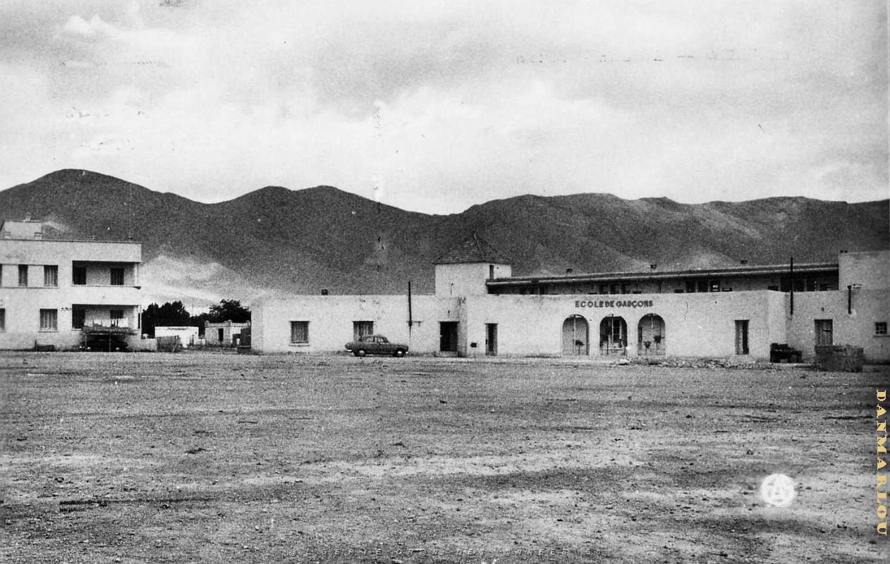 Mecheria 513- Groupe scolaire COLLECTION DES AMIS DE ND DE SANTA CRUZ.jpg